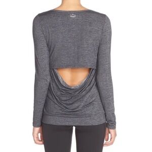 Beyond Yoga Gray Long Sleeve Top